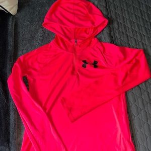 Under Armour hooded long sleeve shirt